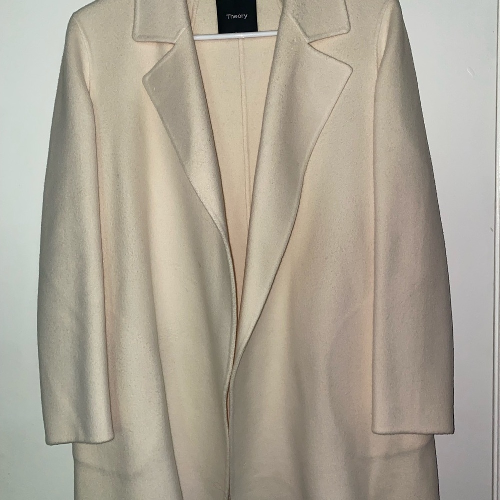 Theory Women's Cream Coat